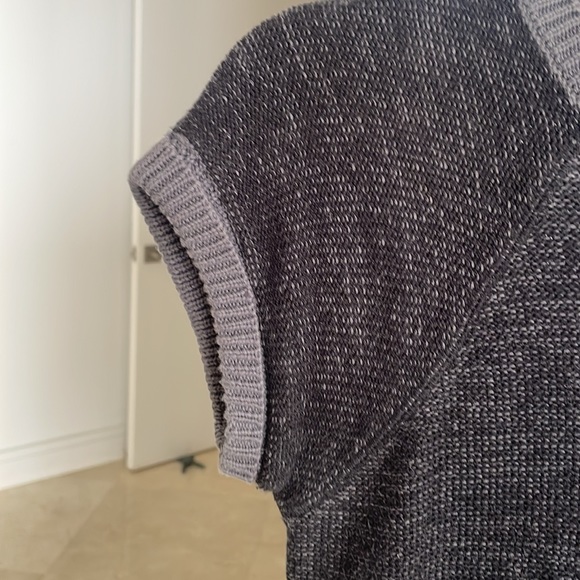 OLIVE AND OAK COTTON SWEATER DRESS - Picture 3 of 6